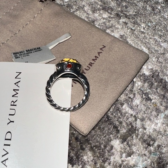 David Yurman Oval Renaissance Ring - Citrine w/Carnelian Accents - Picture 6 of 17
